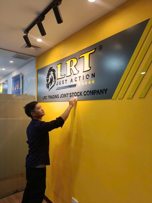 Chữ Logo thương hiệu dán tường – Giải Pháp Trang Trí & Quảng Bá Thương Hiệu Hiệu Quả - Ảnh 13